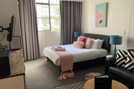 Cute Heritage Studio , Pools And Gym! Auckland Ngoại thất bức ảnh
